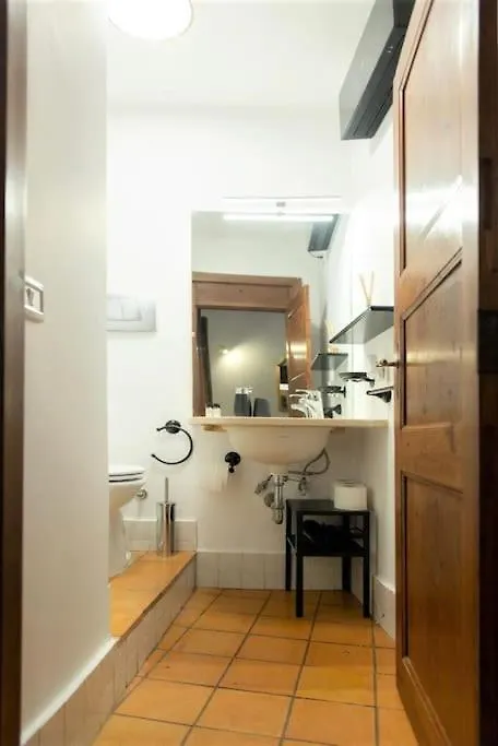 Monti Wood Loft Apartment Rome