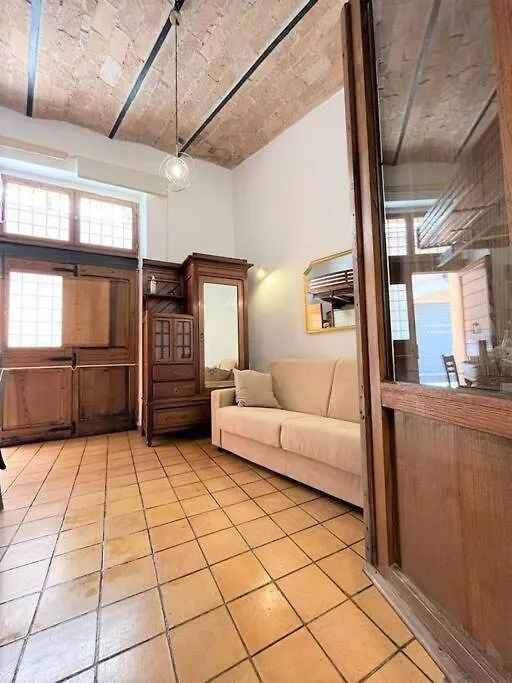 Monti Wood Loft Apartment Rome 0*,  Italy