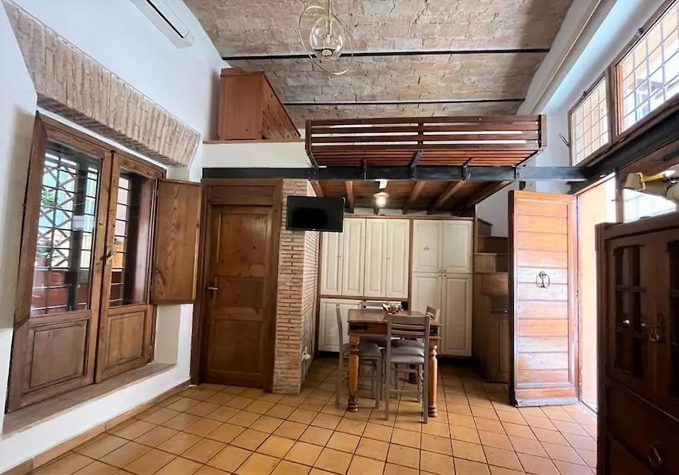 Monti Wood Loft Apartment Rome Italy